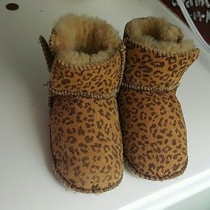 Baby ugg slipper boots