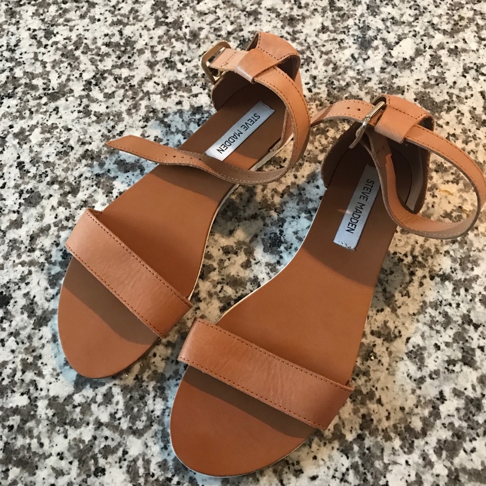 brown/neutral steve madden sandals