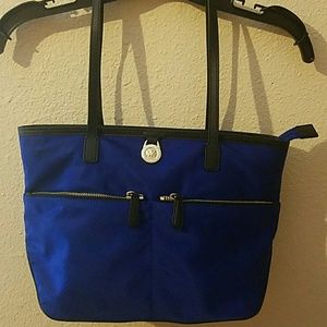 Michael Kors Kempton Pocket Tote
