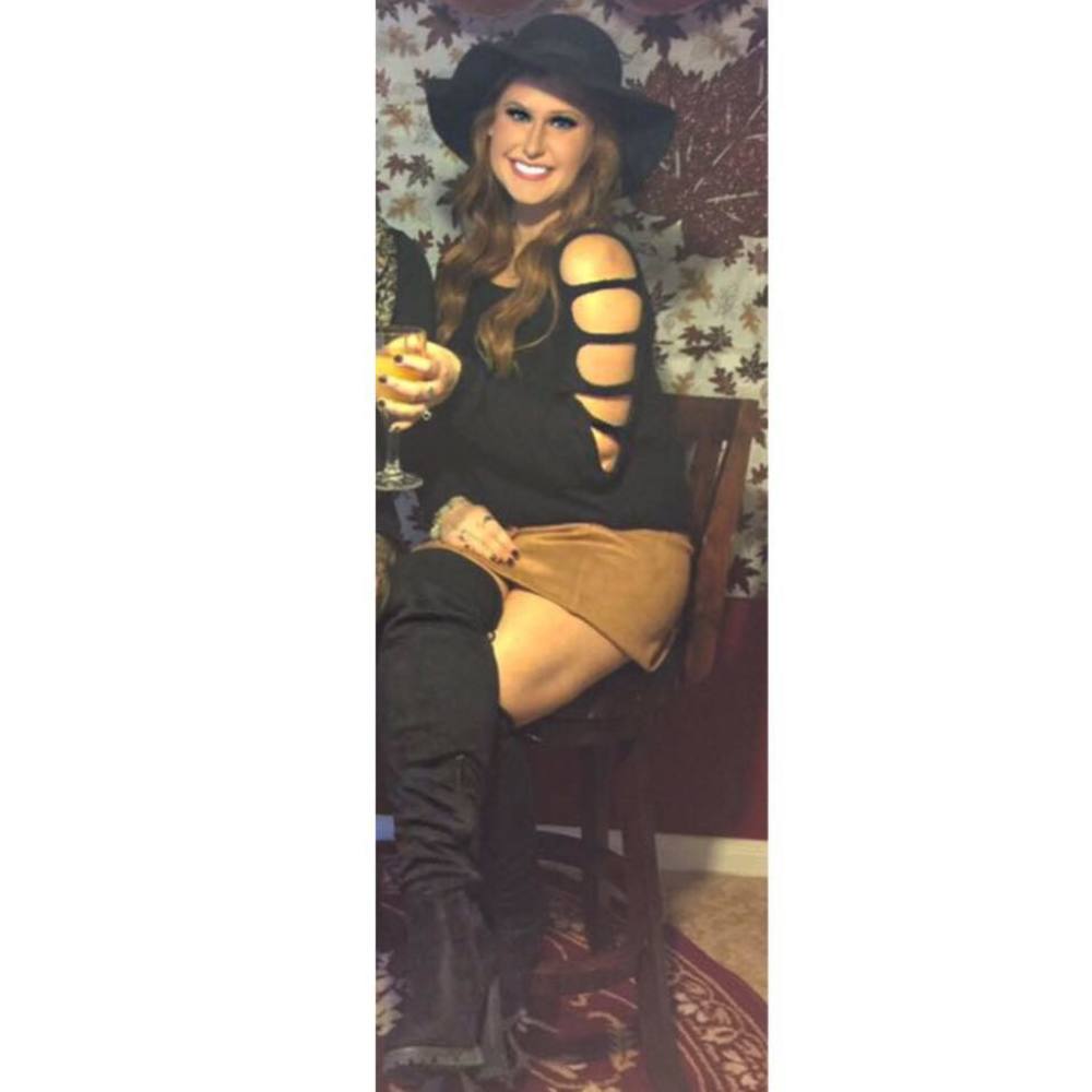 Meet your Posher, Rebekah lynnette