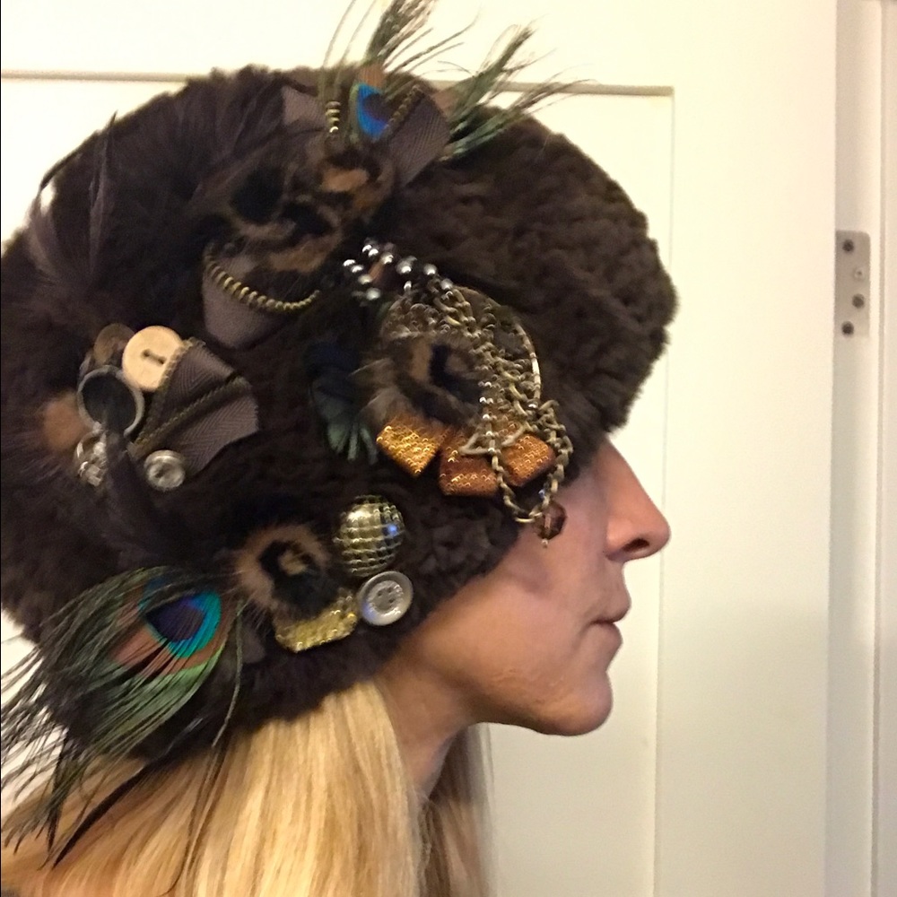 SALE ☄️☄️☄️Koken NY Fur Hat w/appliqués