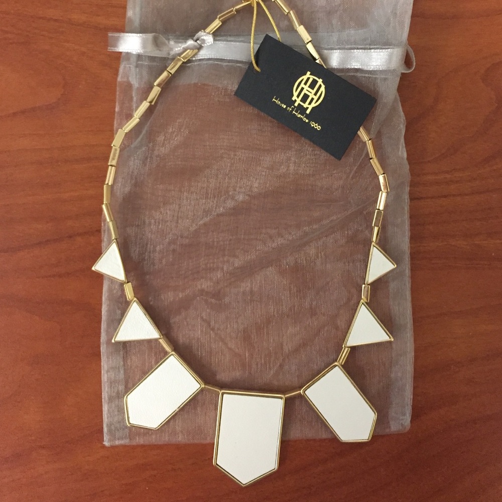 House of Harlow white necklace