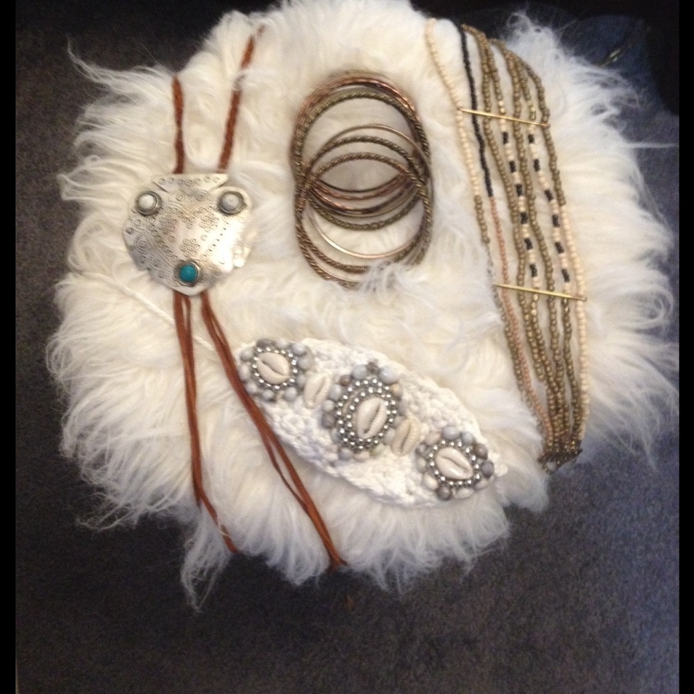 $142 Worth of Free People Jewelry!! All in EC!