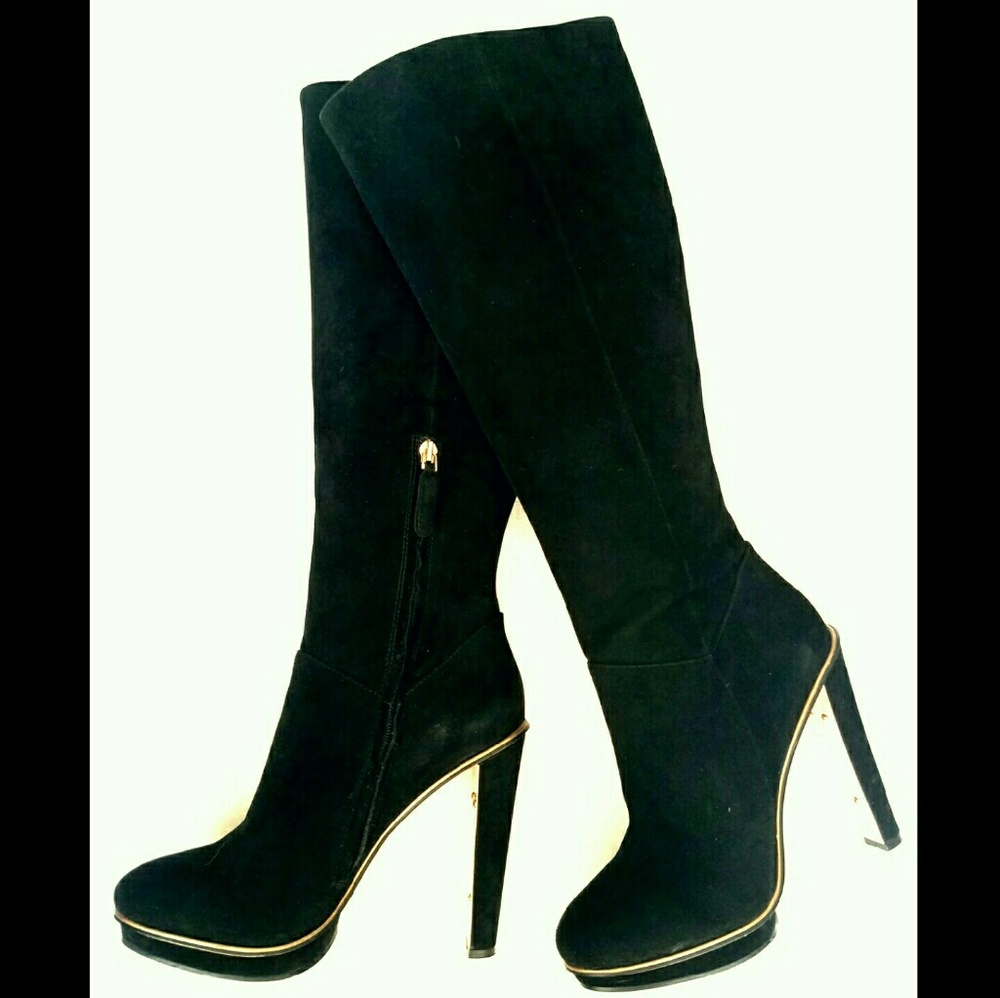 BCBG Max Azria tall heel Boots Black suede sz 10