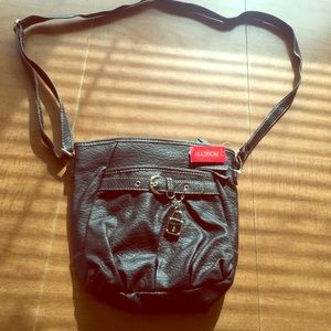 NWT Rosetti black cross body