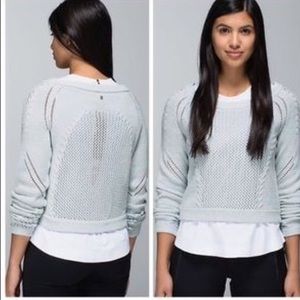 Lululemon Be Present cropped sweater sz 4