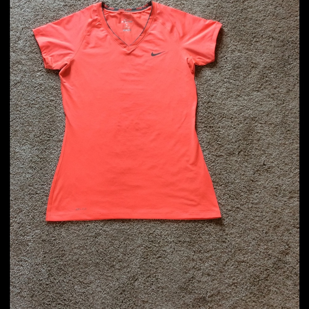 Fitted Nike pro shirt
