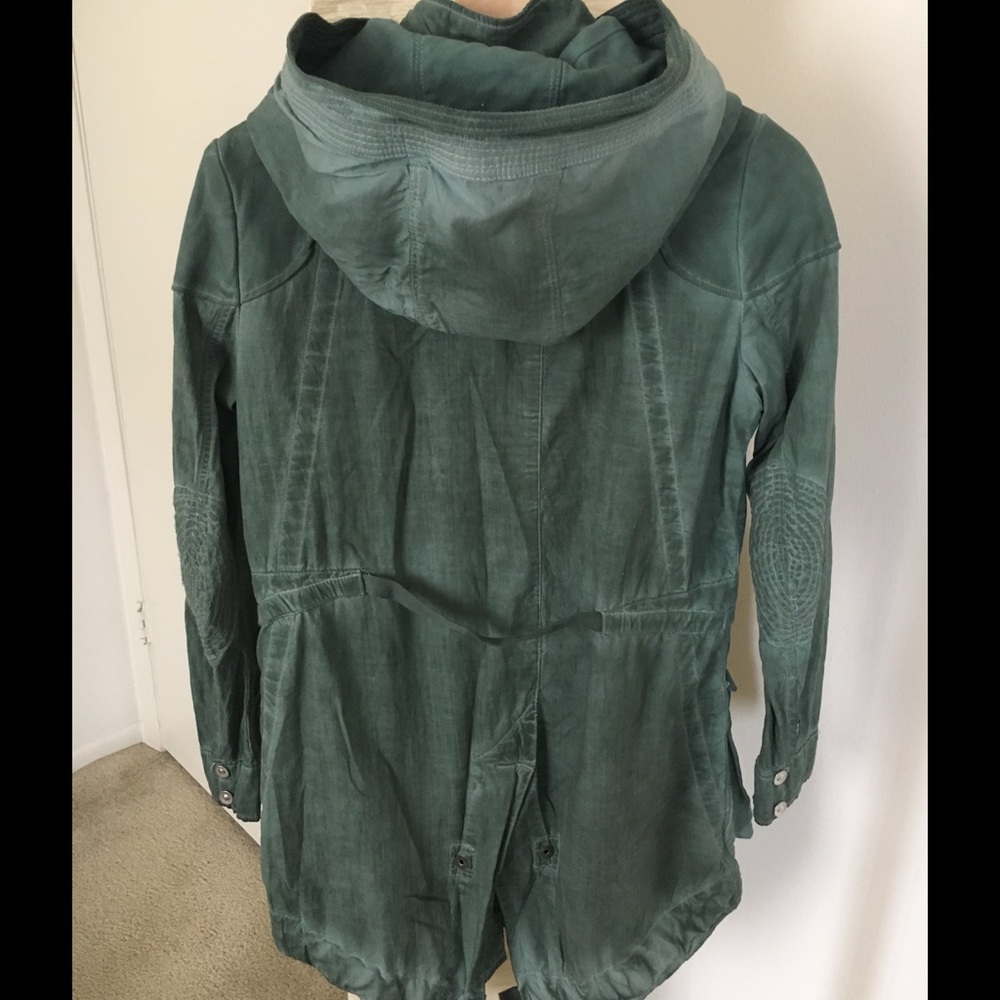 Jacket - Picture 3 of 3