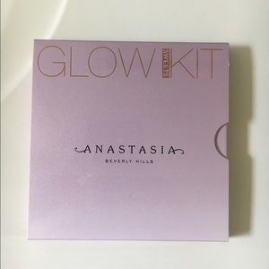 anastasia beverly hills sweets glow kit