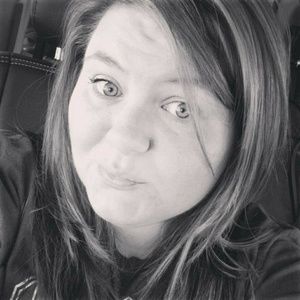 Meet your Posher, Natasha