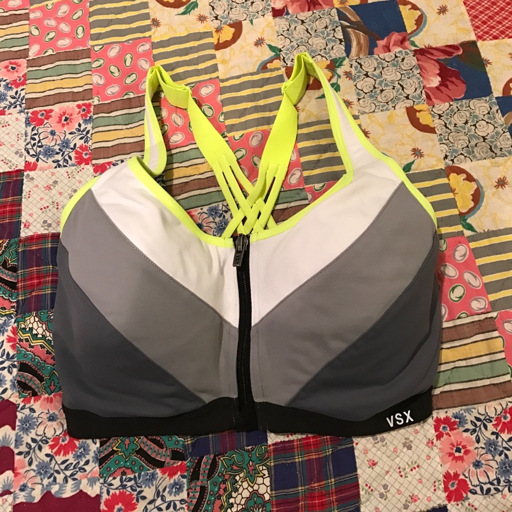 Victoria's Secret (VSX) Sports Bra