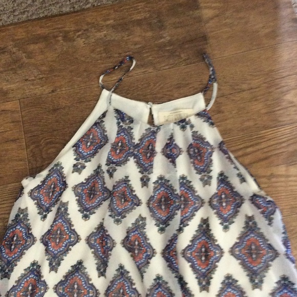 SWEET WANDER THIN STRAP GRAPHIC DESIGN TOP - Picture 4 of 6