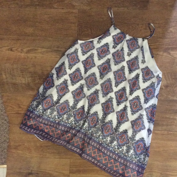 SWEET WANDER THIN STRAP GRAPHIC DESIGN TOP - Picture 5 of 6