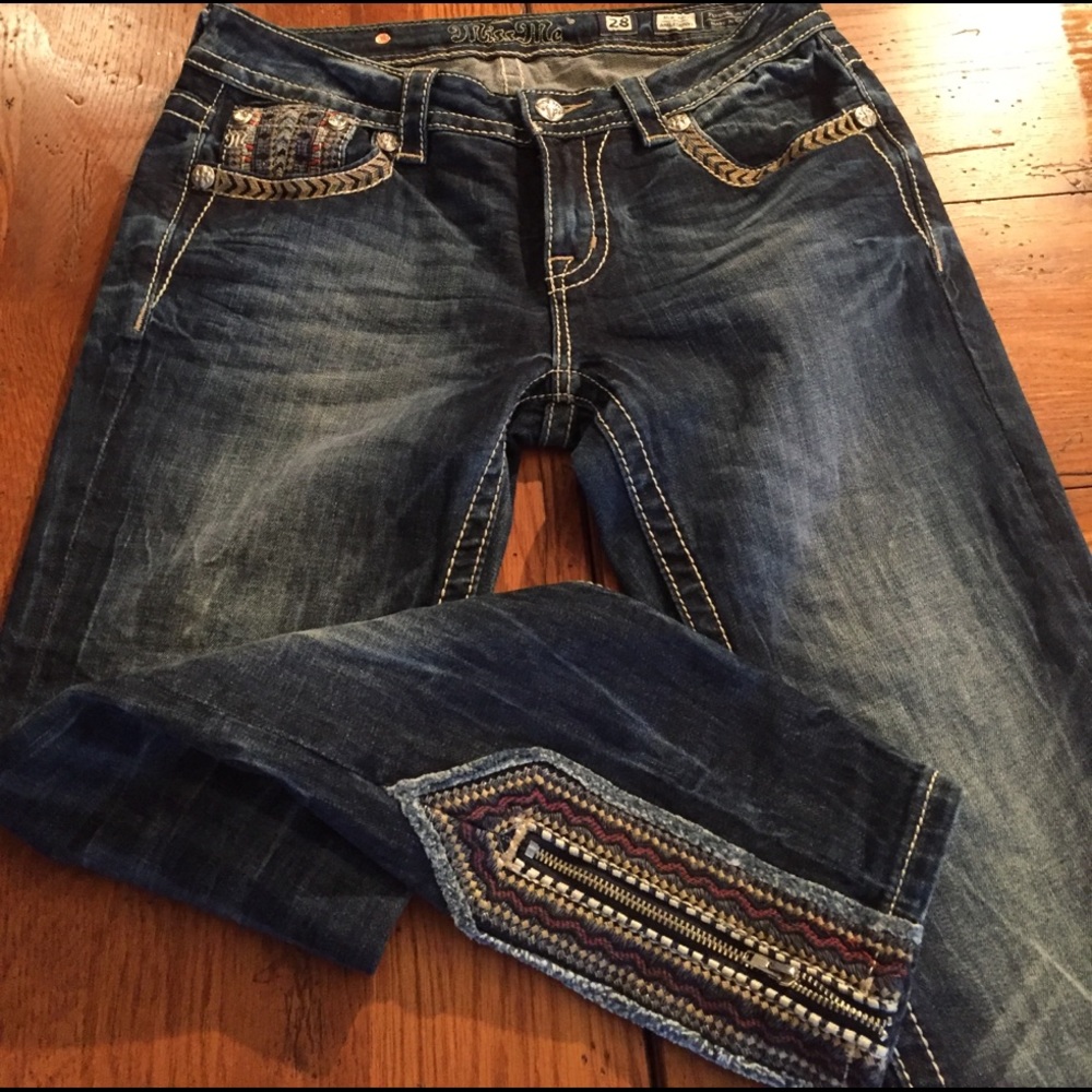 Miss Me.  Perfect condition! Inseam 27