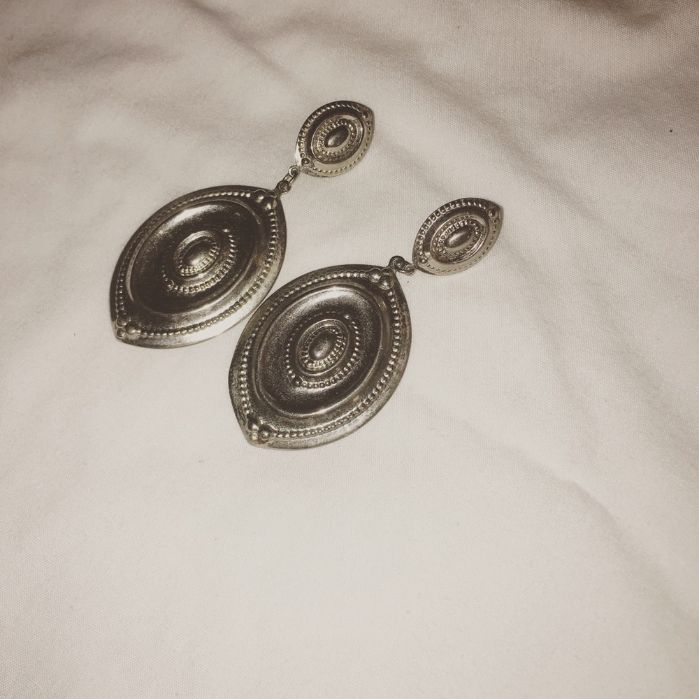 Silver costume jewelry- earrings
