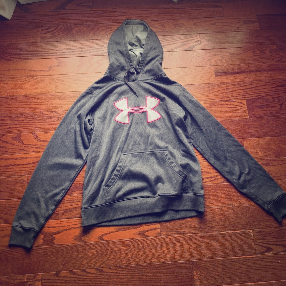 Under Armour sweat shirt