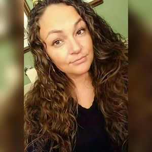 Meet your Posher, Carly