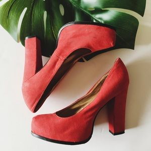 ✨HP✨Mossimo Platform Pumps ✨HP✨Mossimo Platform Pumps