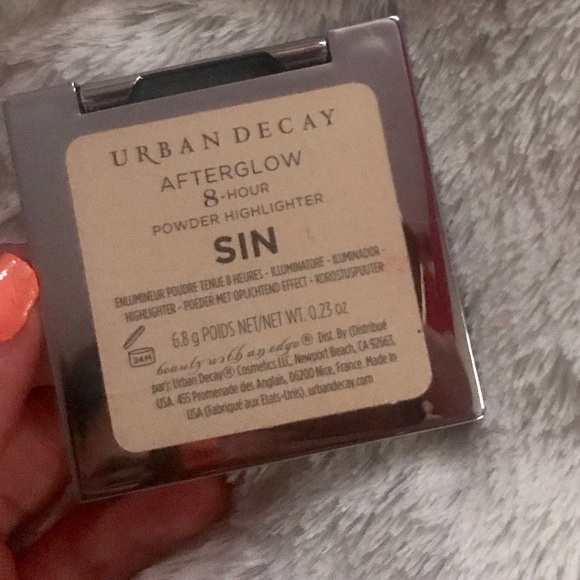 Urban Decay Afterglow Highlighter AUTHENTIC - Picture 3 of 4