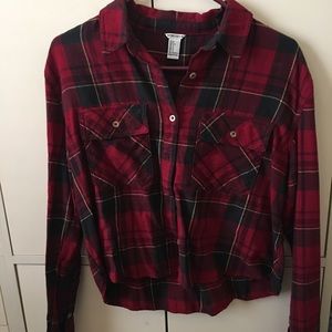 F21 Red/Black/Ivory Cropped Flannel