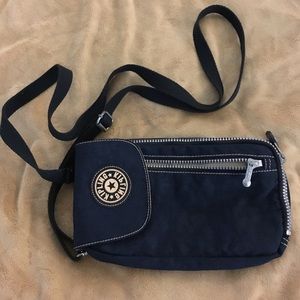 Kipling crossbody