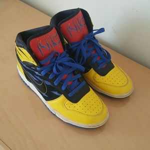 marvel nike dunks