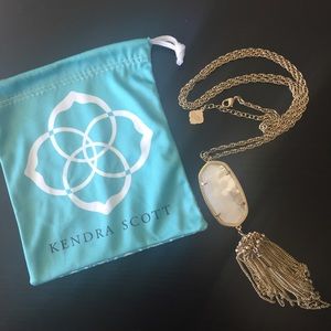 Like new Kendra Scott necklace