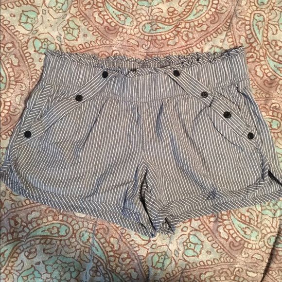 Nwot blue striped shorts small - Picture 1 of 2