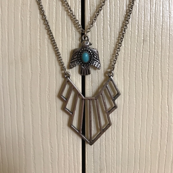 Forever 21 Jewelry - Silver Necklace with Bird Pendant