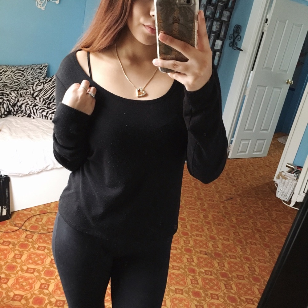 ❗️TRADED❗️Black Long Sleeve Shirt