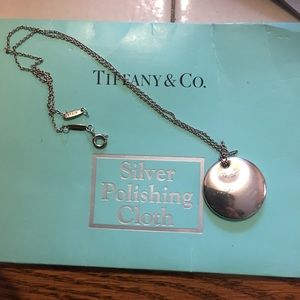Authentic Tiffany Elsa Peretti round pendant