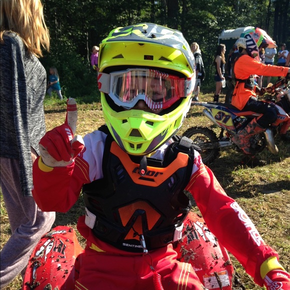 Meet your Posher, Erica - Picture 3 of 4