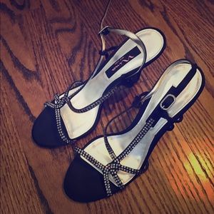 Nina New York heels!