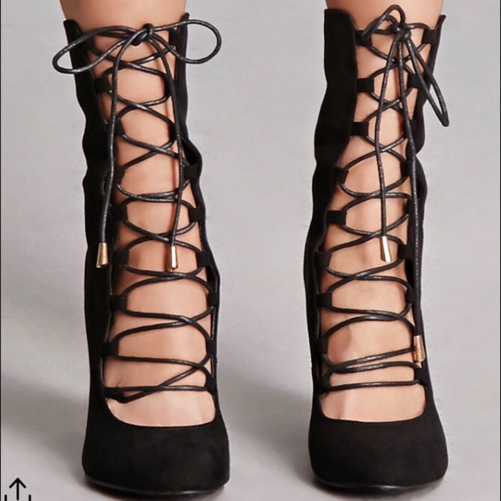 Faux suede ankle booties 8.5