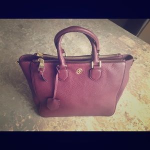 Tory Butch Robinson satchel