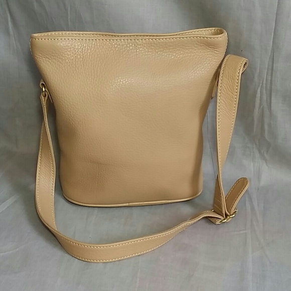 Coach Handbags - COACH Shoulder Bag Beige Leather Medium