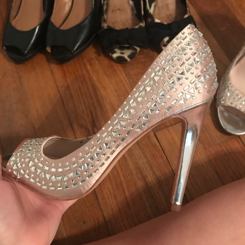 Vince Camuto Heels