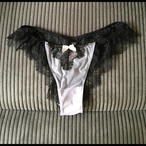 NWT Victoria's Secret lace-back bikini!
