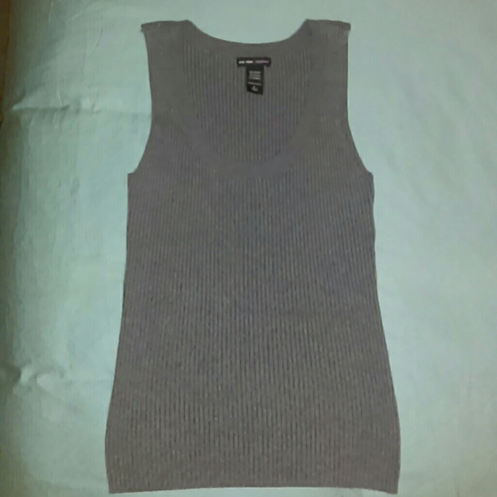 New York & Co. Scoop neck sweater vest