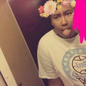 Meet your Posher, Tierra