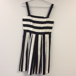 Ann Taylor Loft black and white dress, size 6 NEW