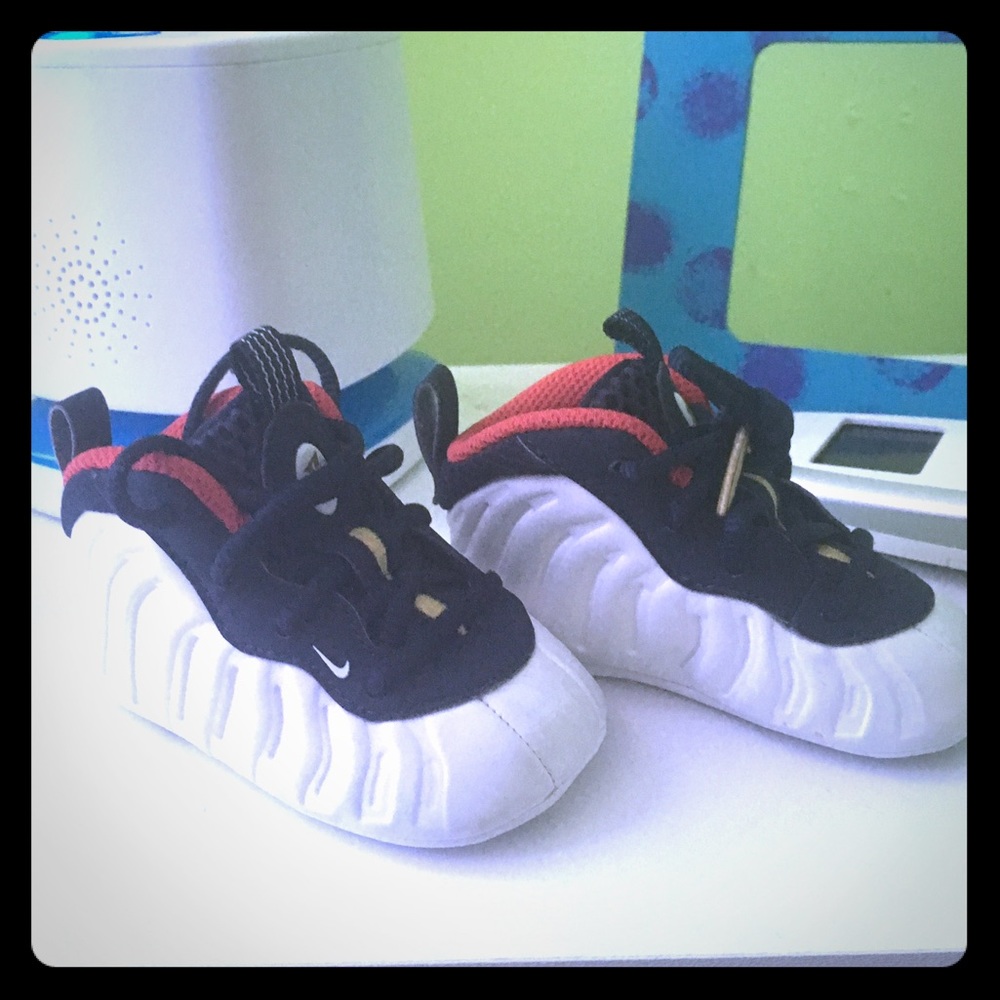 Infant Nike foamposite
