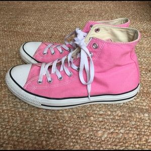 Pink high top converse Women's size 11 Men's 9.5