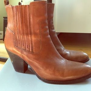 Massimo Dutti boots