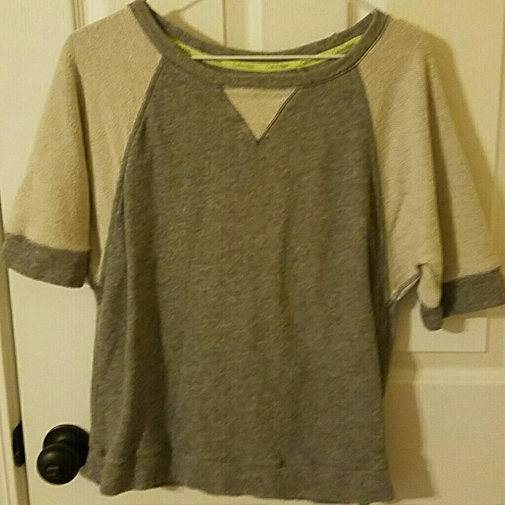 3/4 length sweatshirt