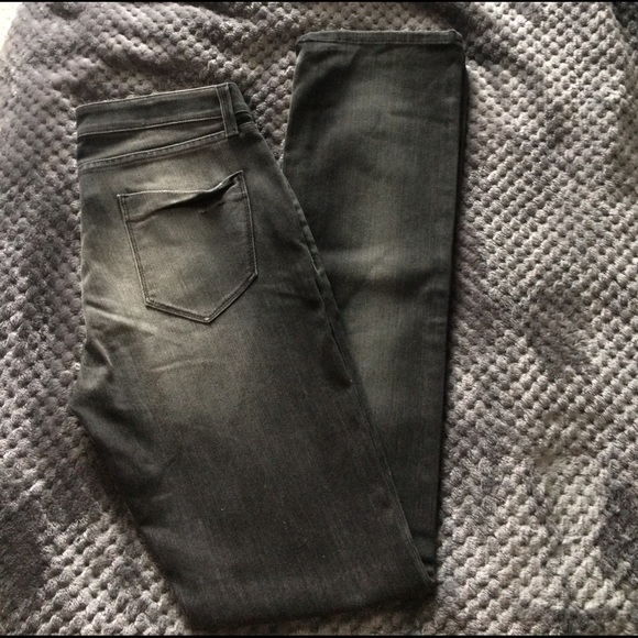 Jeans - Picture 3 of 8