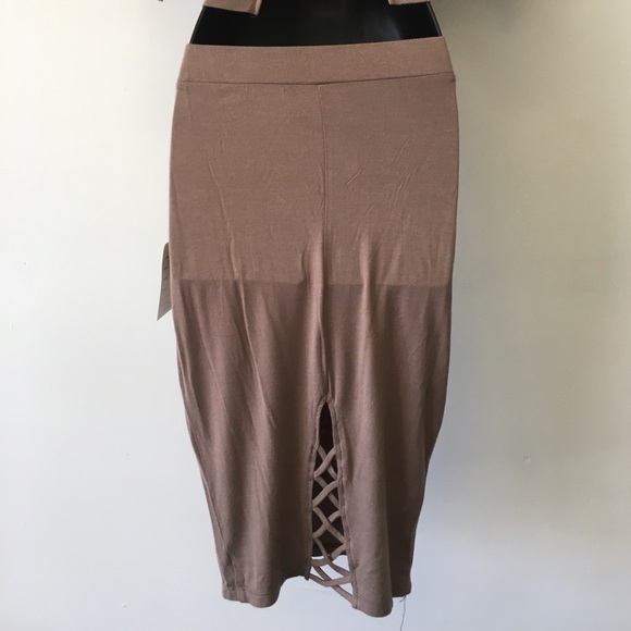 2 piece set - Picture 3 of 3