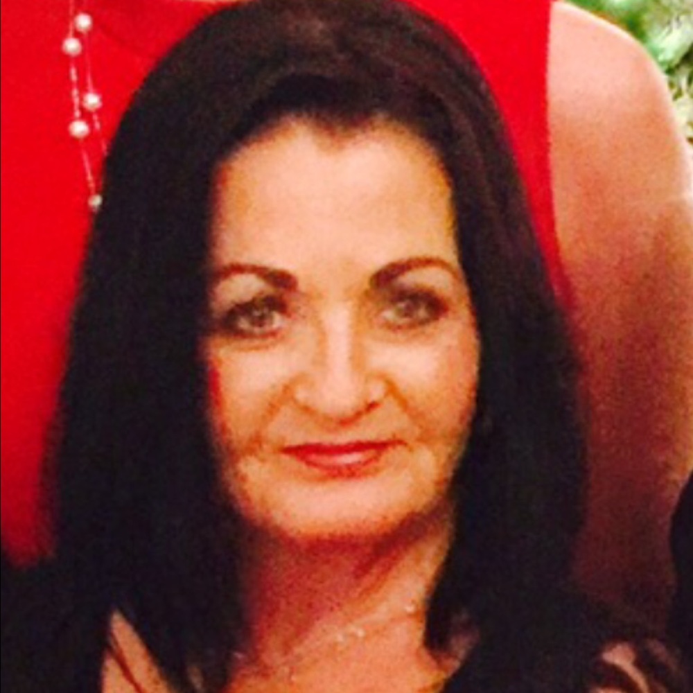 Meet your Posher, Angie