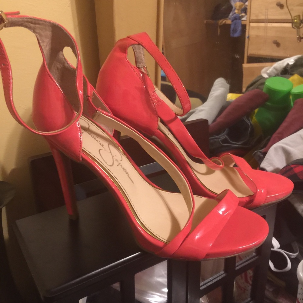 Jessica Simpson heels