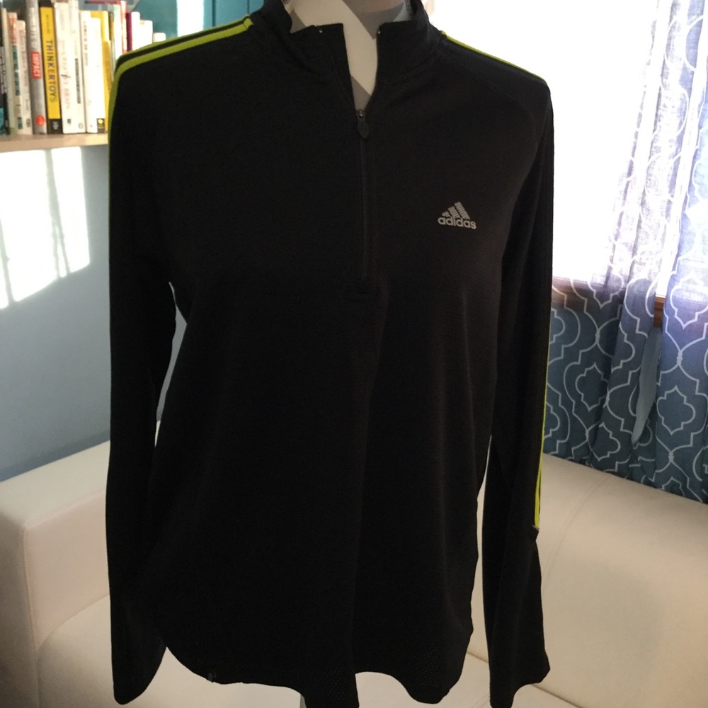 Black Adidas Jacket 🚵🏼🚵🏼🚵🏼🚵🏼🚵🏼🚵🏼🚵🏼